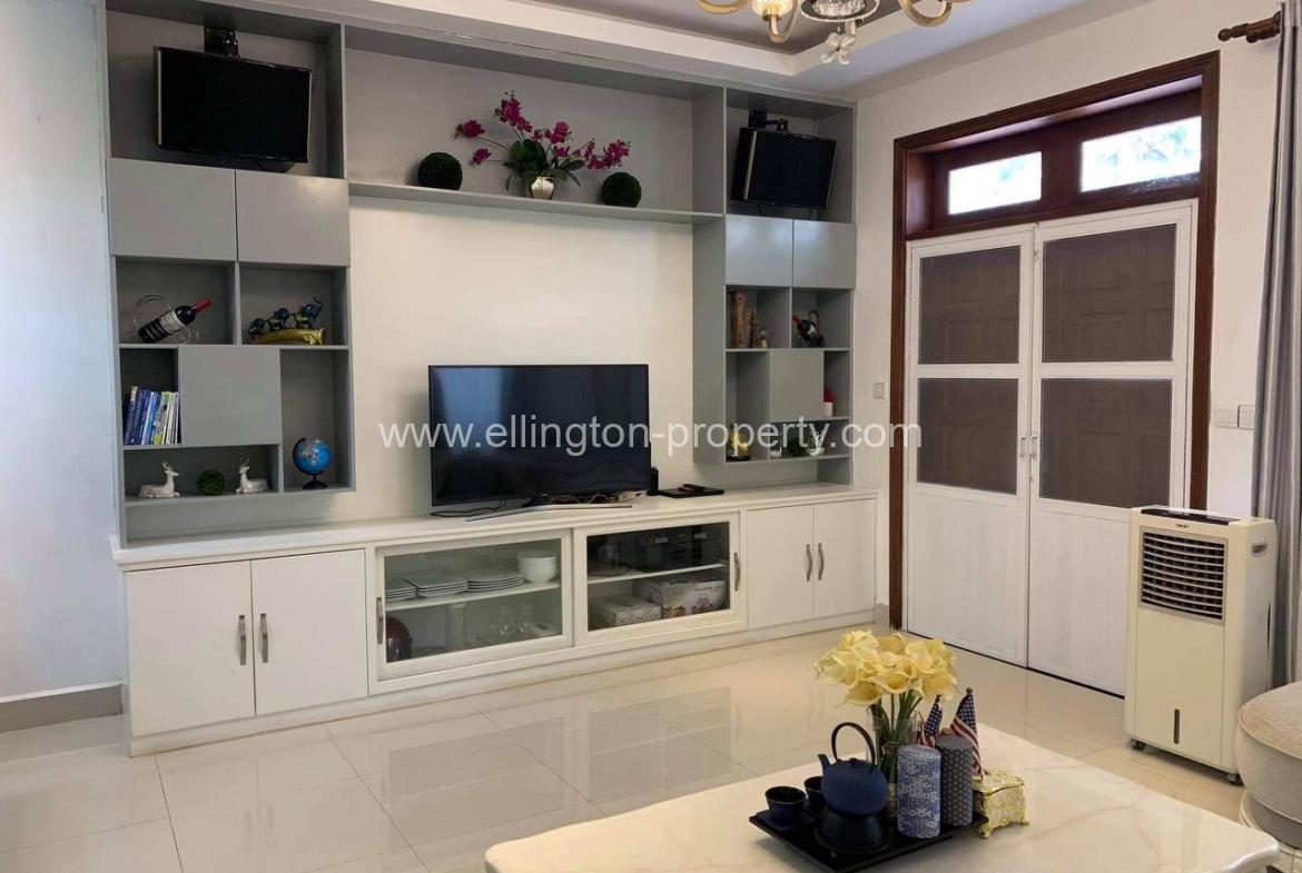 Villa For Sale In Siem Reap Province - Ellington Property