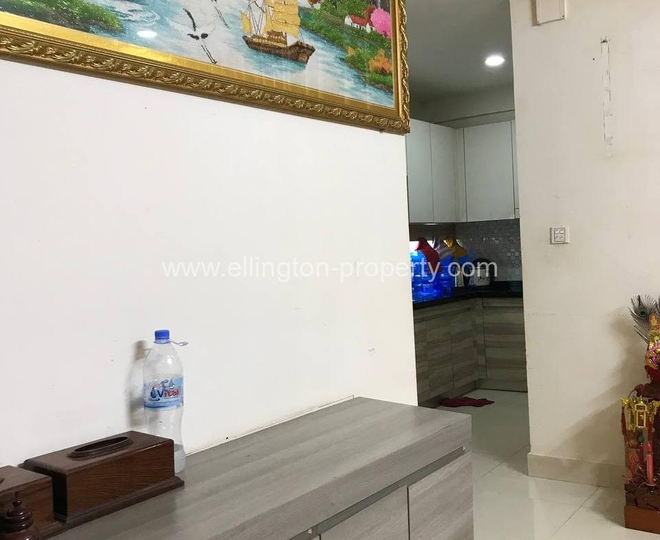 Villa For Rent In Borey Peng Huoth Boerng Snor - Ellington Property