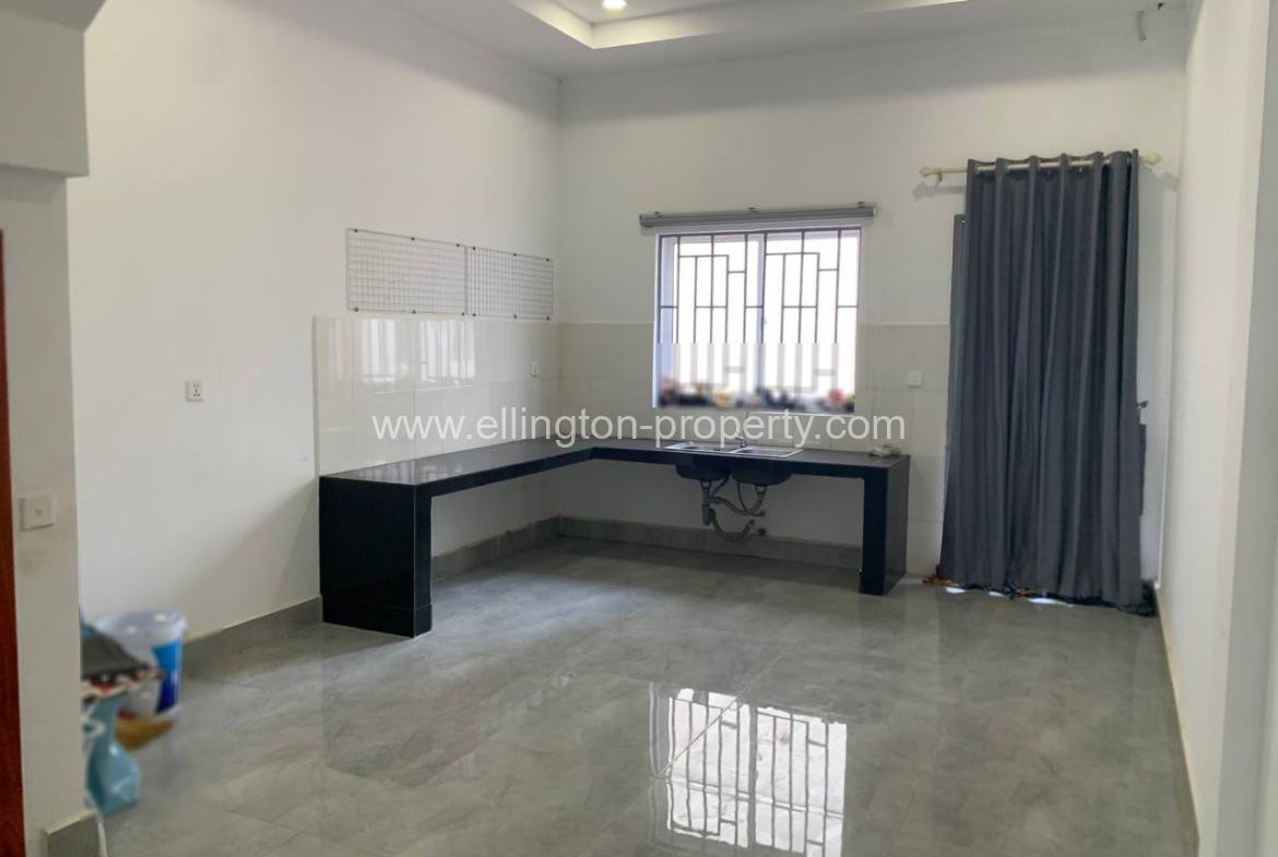 Flat House For Sale In Siem Reap Province - Ellington Property