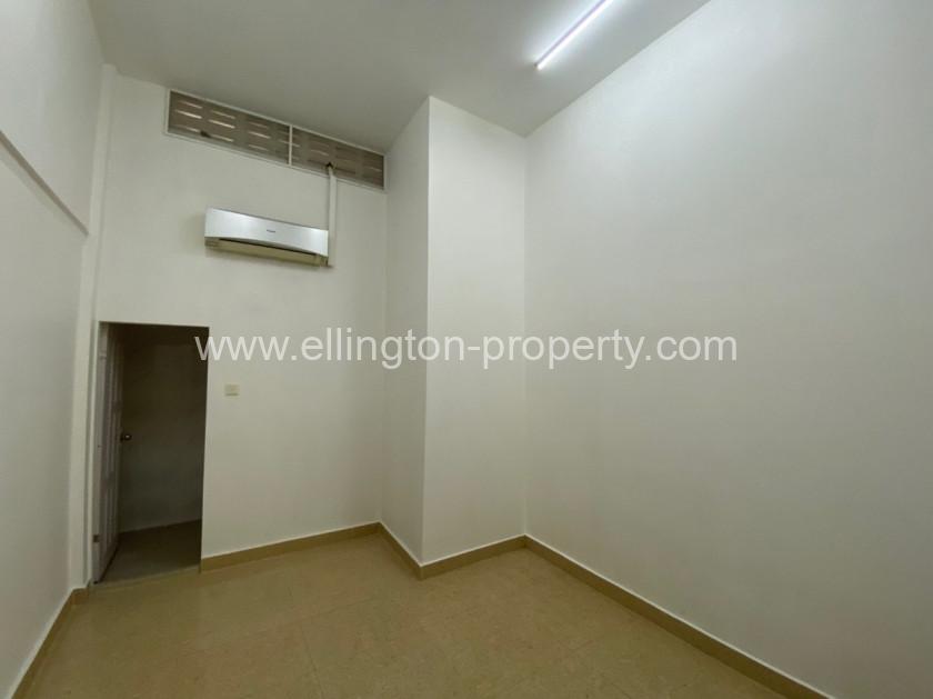 Villa For Rent In Toul Kork Area - Ellington Property