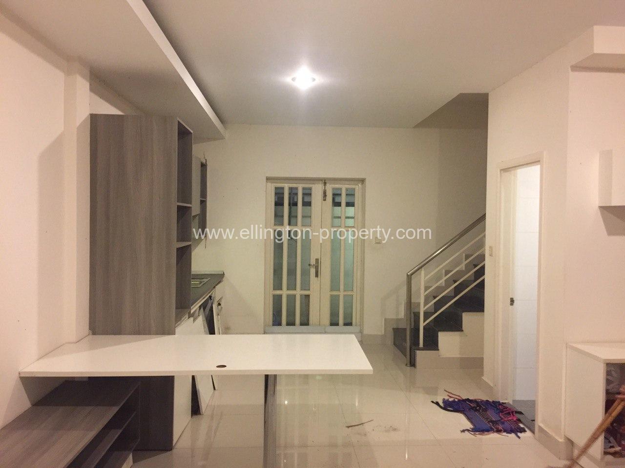 Villa For Rent In Chbar Ampov Area - Ellington Property