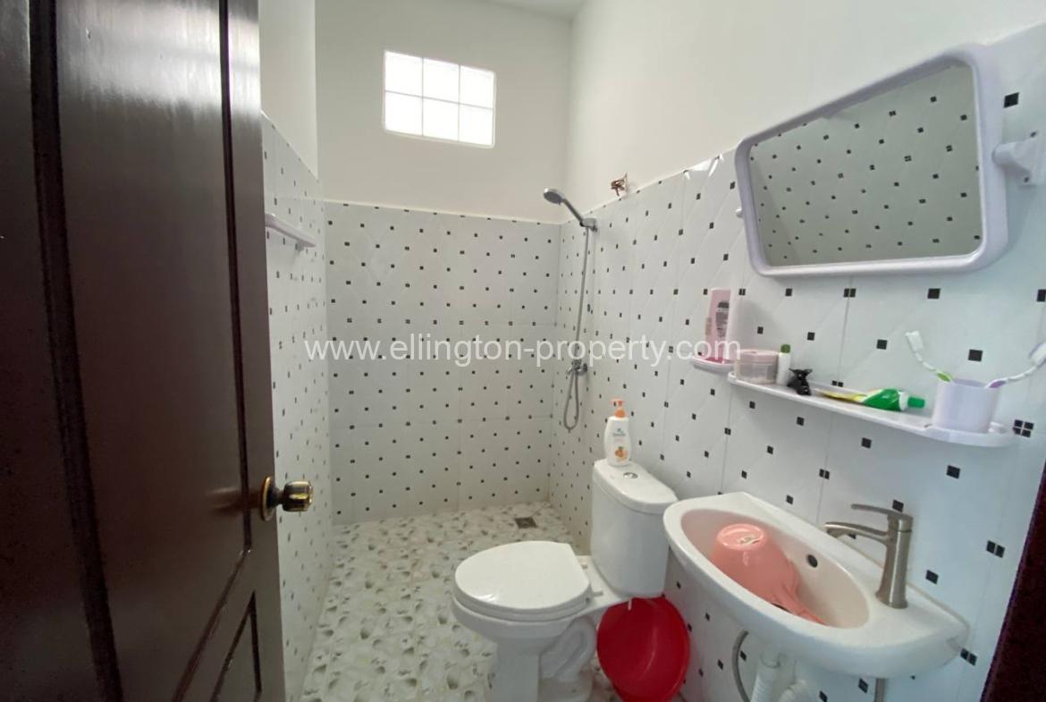 2 Bedrooms Villa For Rent In Siem Reap - Ellington Property