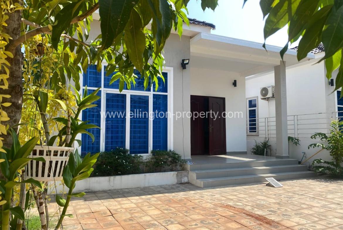 2 Bedrooms Villa For Rent In Siem Reap - Ellington Property