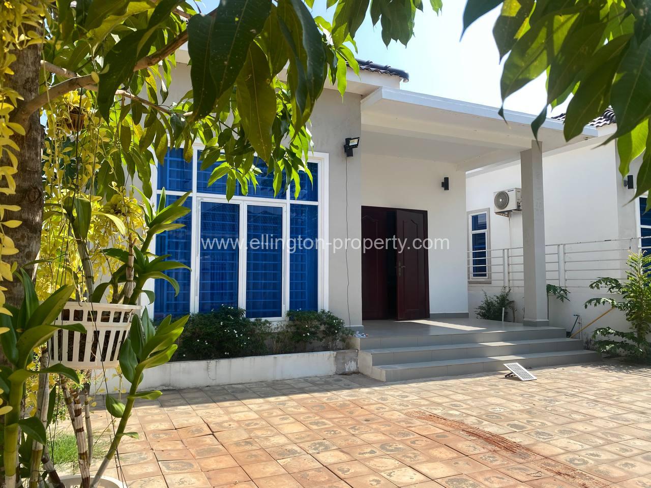 2 Bedrooms Villa For Rent In Siem Reap - Ellington Property