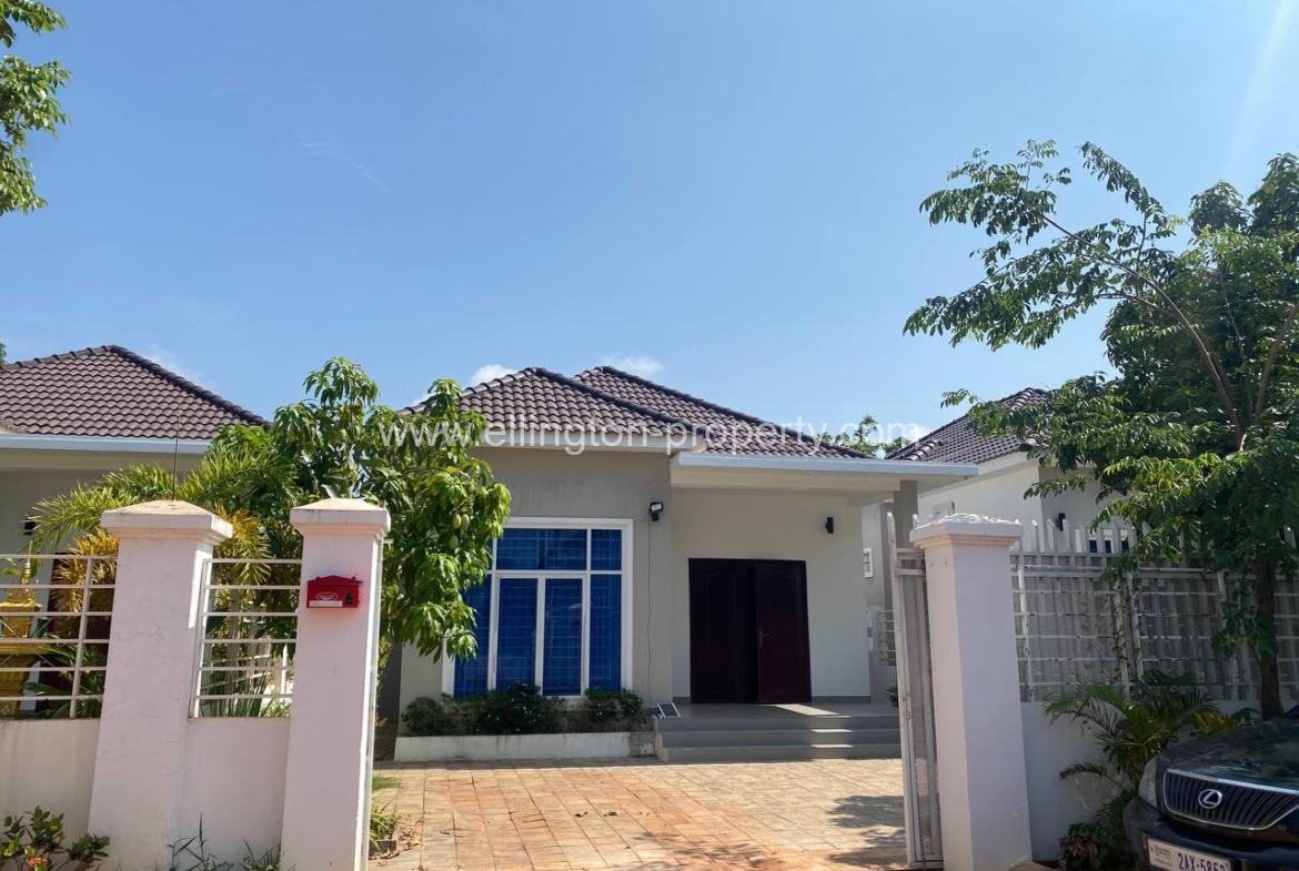 2 Bedrooms Villa For Rent In Siem Reap - Ellington Property