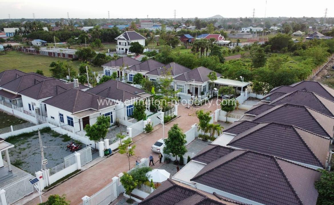 2 Bedrooms Villa For Rent In Siem Reap - Ellington Property