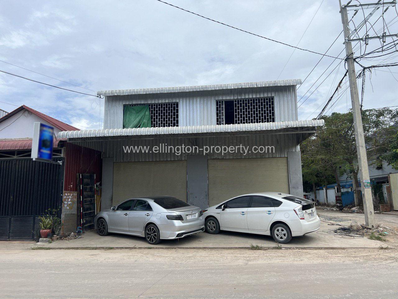 Warehouse For Rent In Sensok - Ellington Property