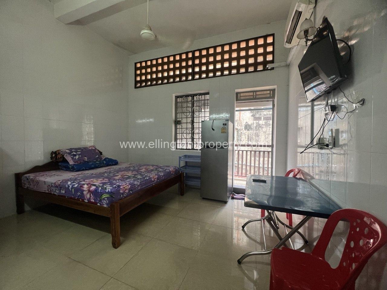 Room For Rent In Daun Penh - Ellington Property