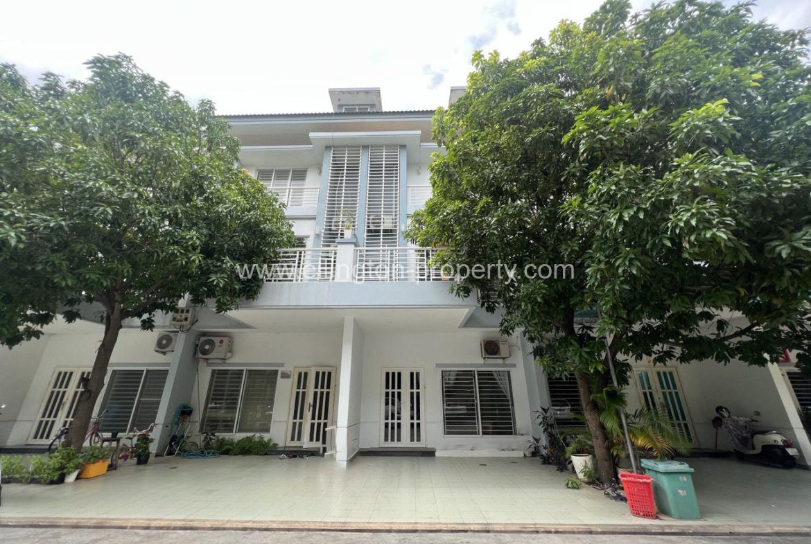 Villa For Rent In Sen Sok Area - Ellington Property