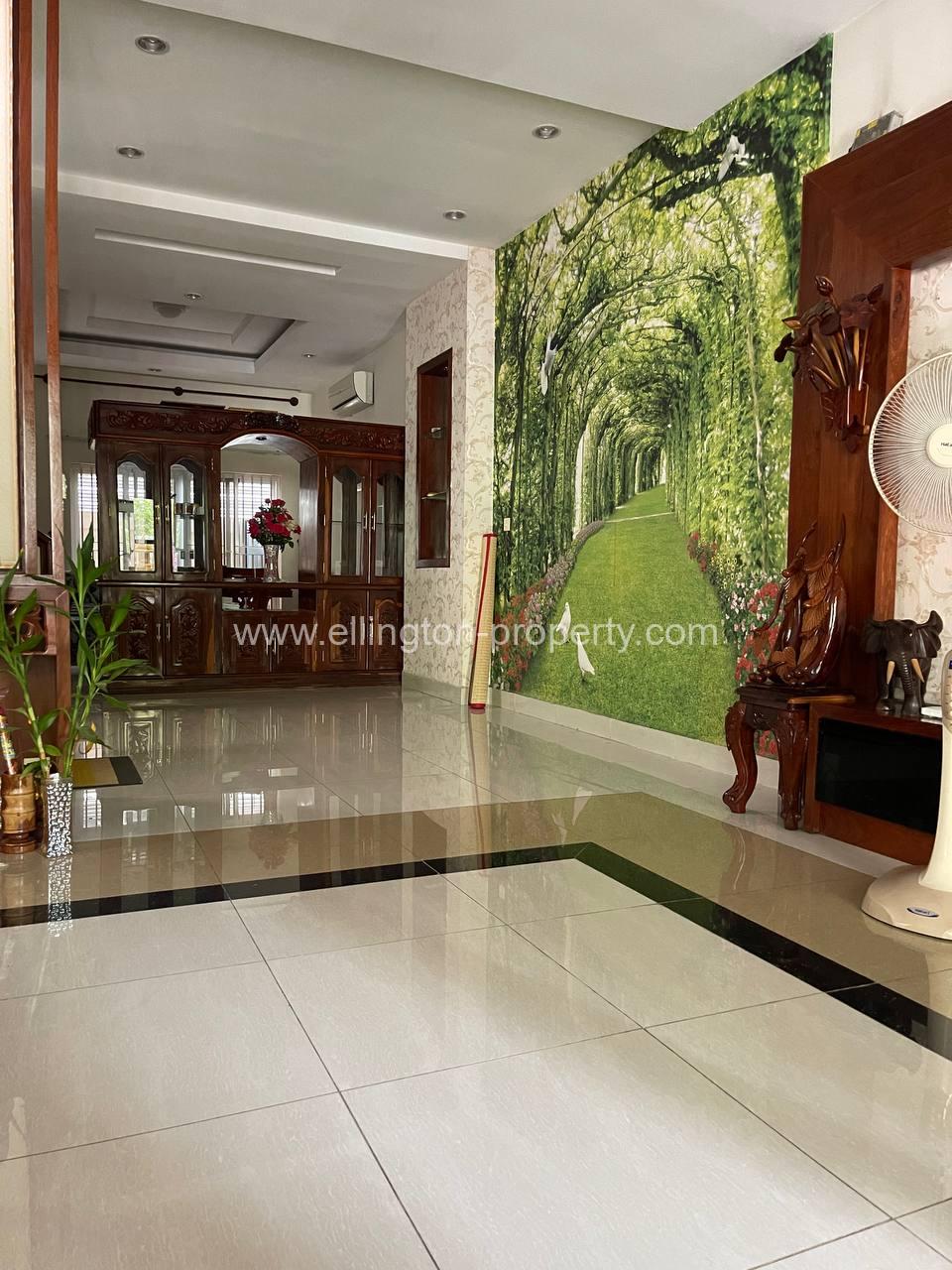 Twin Villa For Rent In Sen Sok - Ellington Property