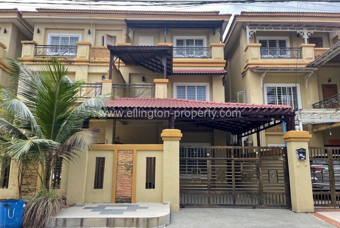 Twin Villa For Rent In Borey New World - Ellington Property