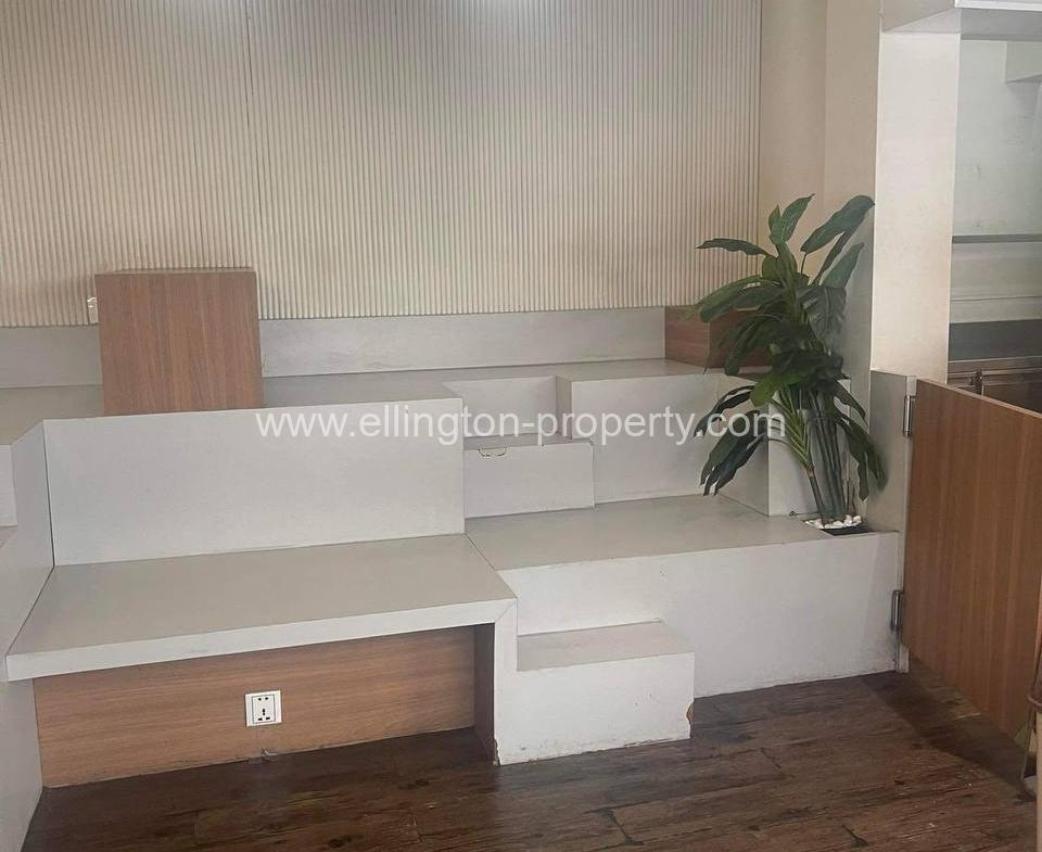 Shop For Rent In Doun Penh - Ellington Property