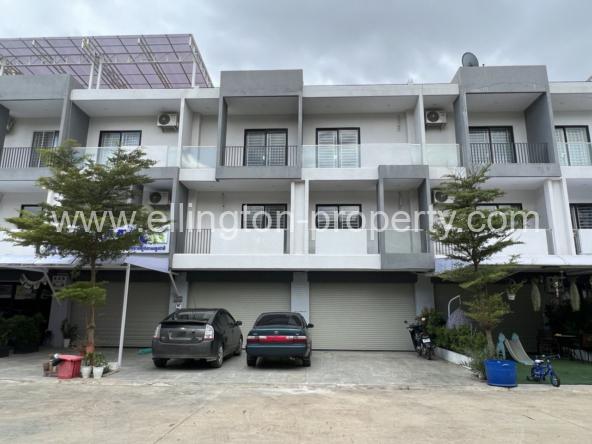 Villa For Sale In Sen Sok - Ellington Property