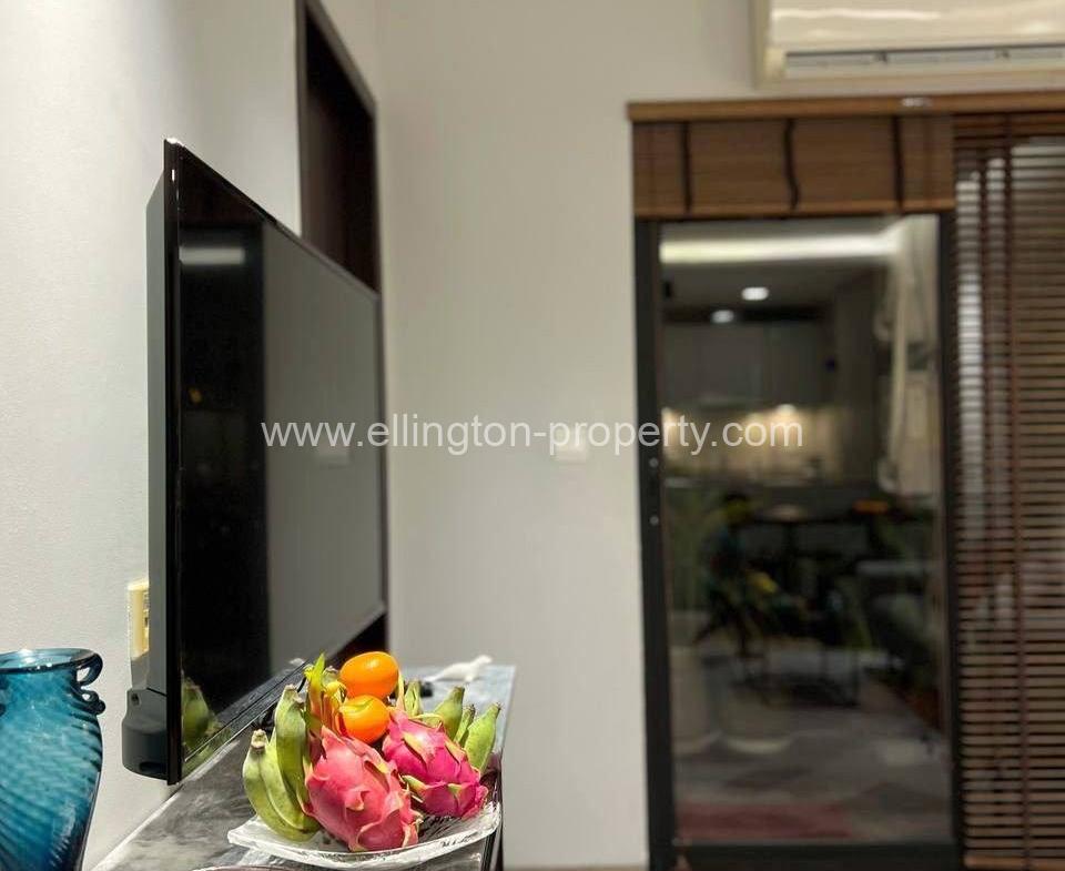 Condo For Rent Close By To Aon 3 Shopping Mall 271 - Ellington Property