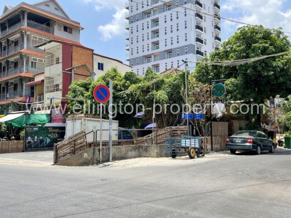 21 ellington property