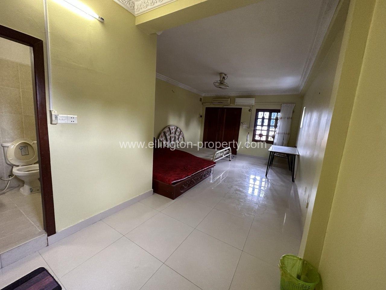 Flat House For Rent Bkk2 - Ellington Property