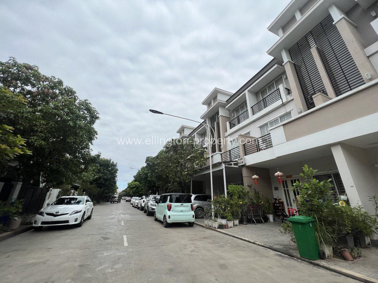 Villa For Rent In Sen Sok - Ellington Property