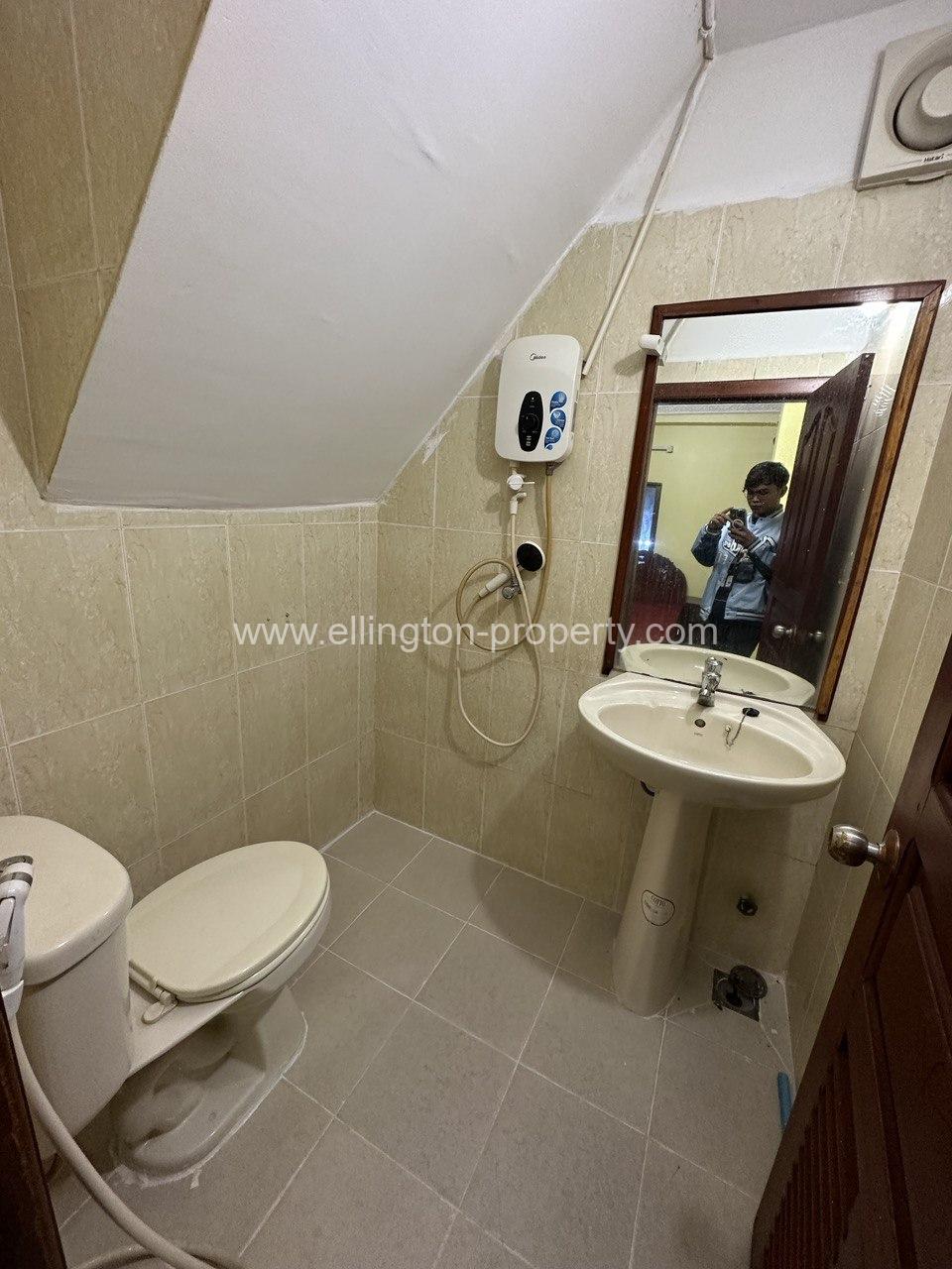 Flat House For Rent Bkk2 - Ellington Property