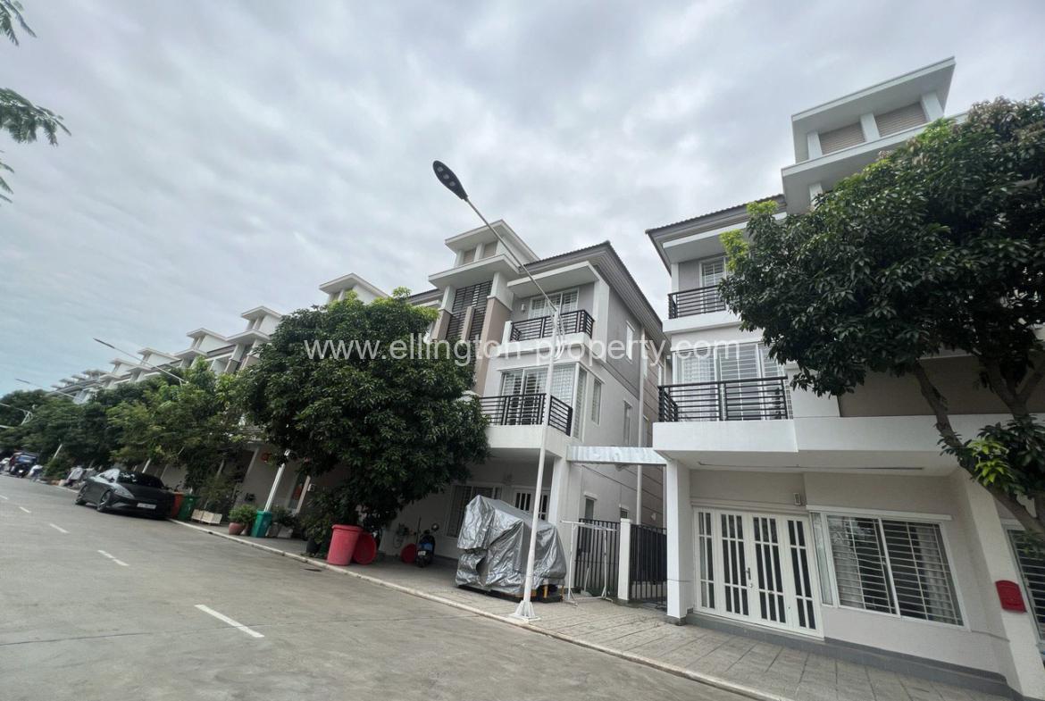 Villa For Rent In Sen Sok - Ellington Property