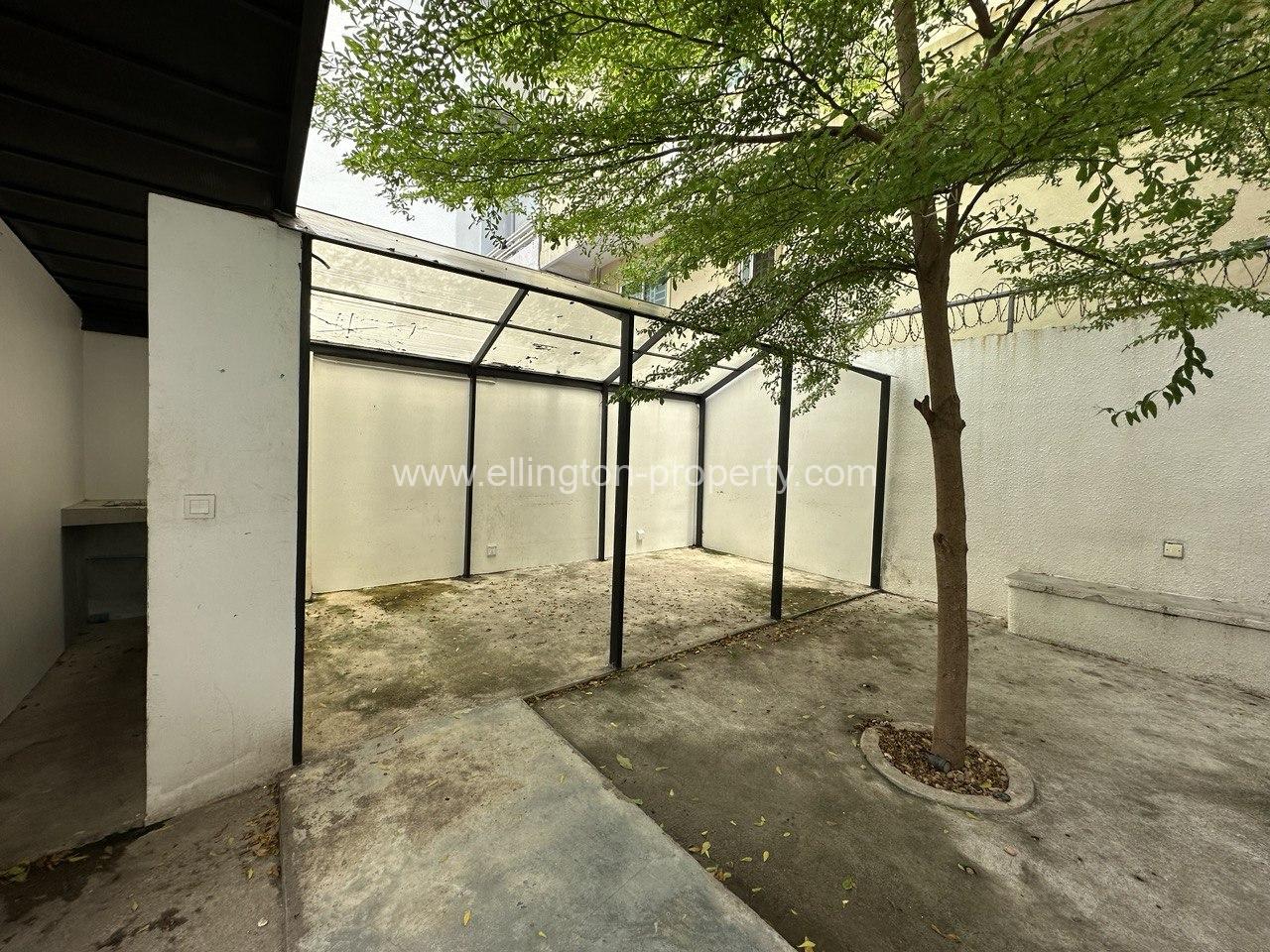 Land For Rent In Bkk3 - Ellington Property