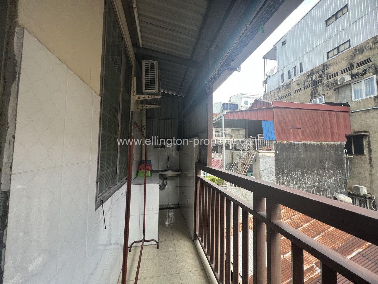 Room For Rent In Daun Penh - Ellington Property