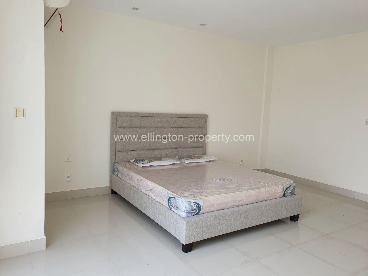 Villa For Rent In Sen Sok - Ellington Property