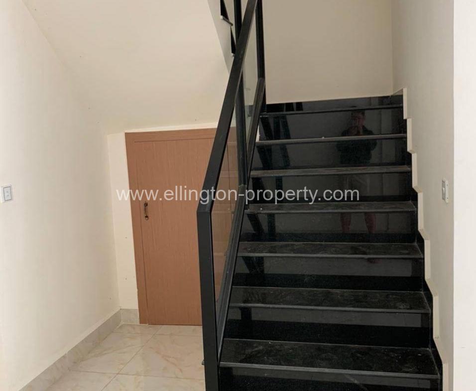 Villa For Rent In Sen Sok - Ellington Property