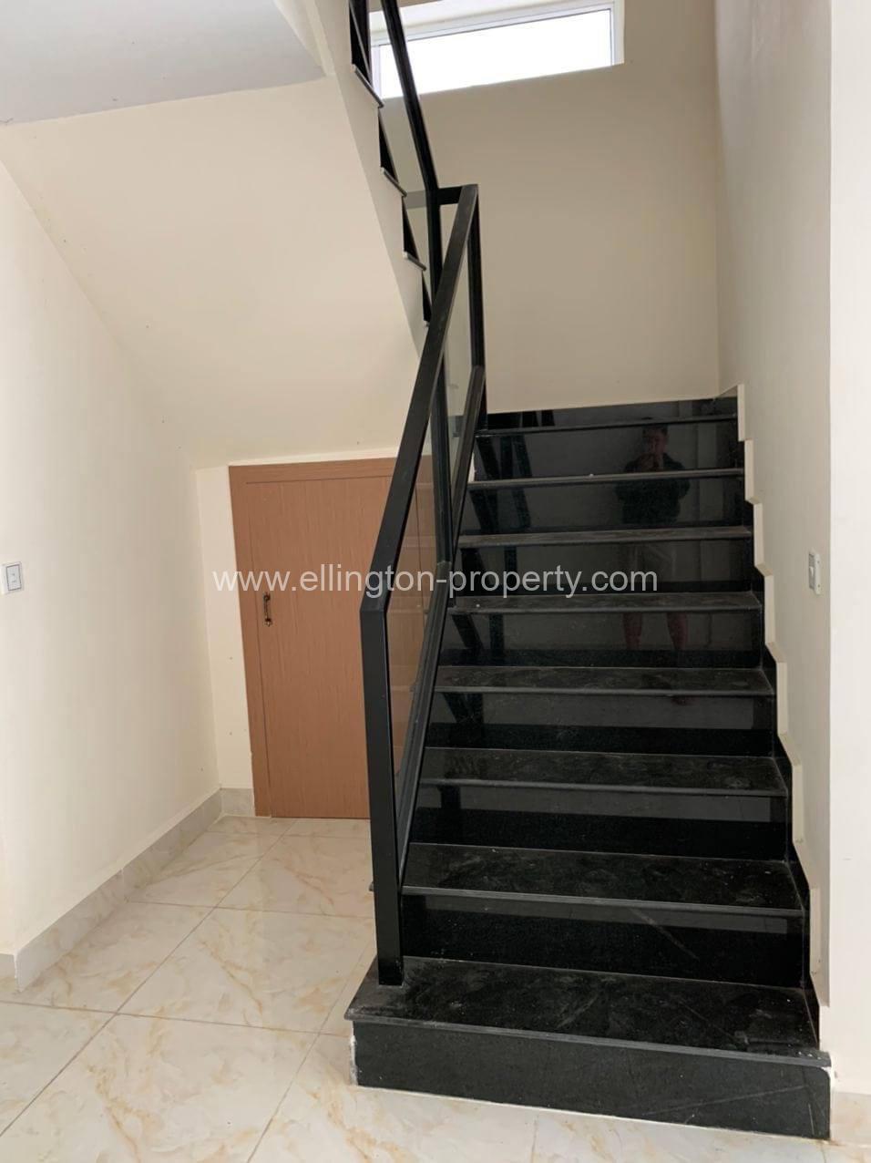 Villa For Rent In Sen Sok - Ellington Property