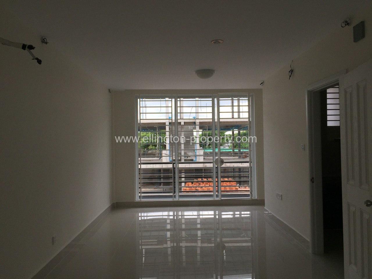 Villa For Sale In Borey Peng Huoth Boeung Snor - Ellington Property