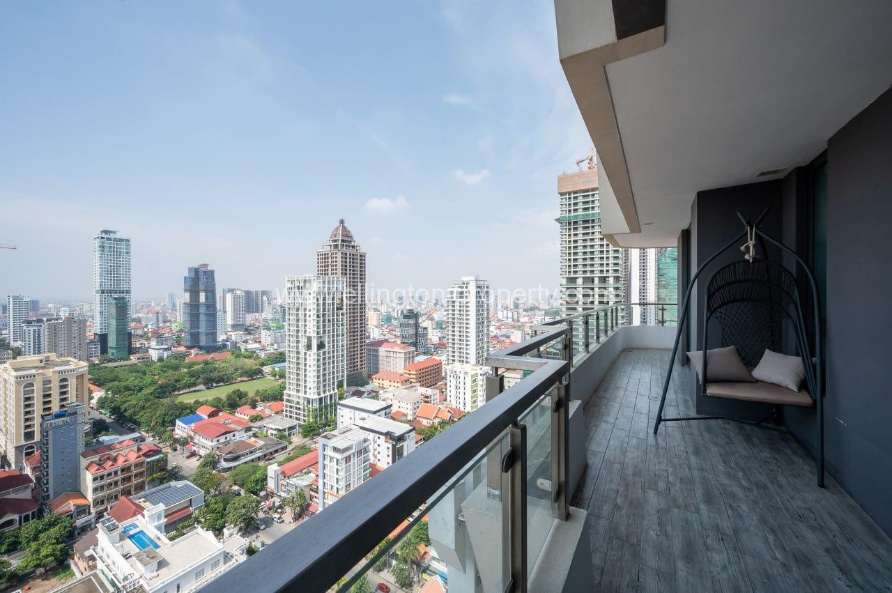 Condo For Sale In Bkk1 - Ellington Property