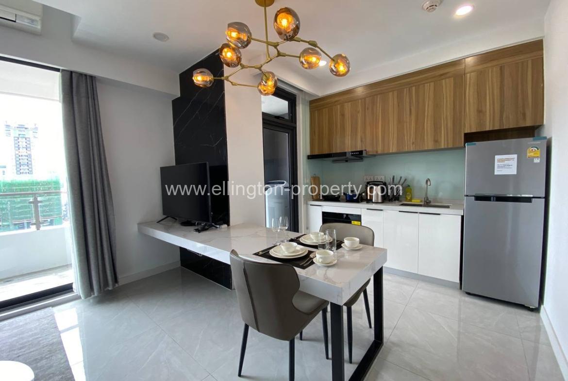 2 Bedrooms Service Apartment For Rent In Bkk1 - Ellington Property