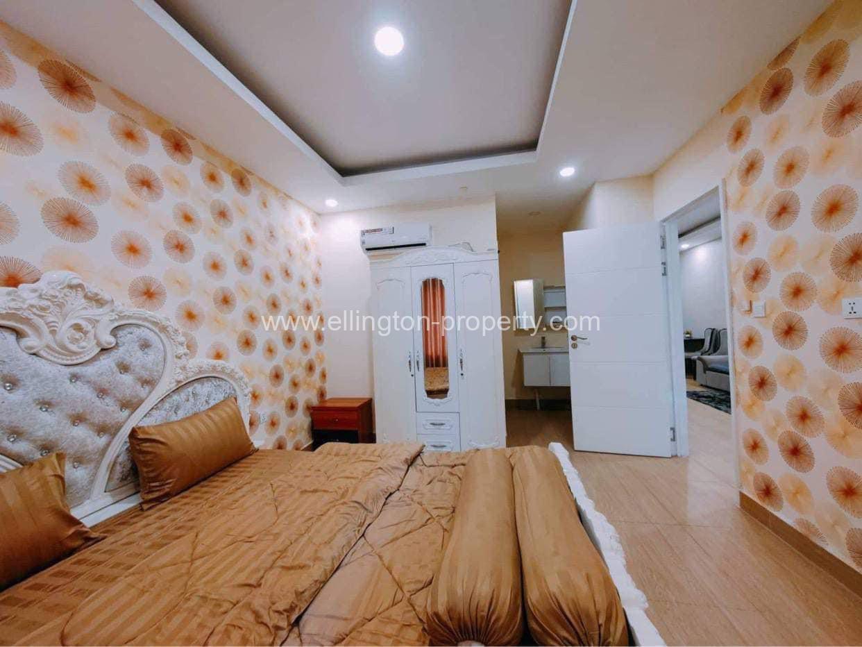 2 Bedrooms Condo For Rent In Bkk3 - Ellington Property