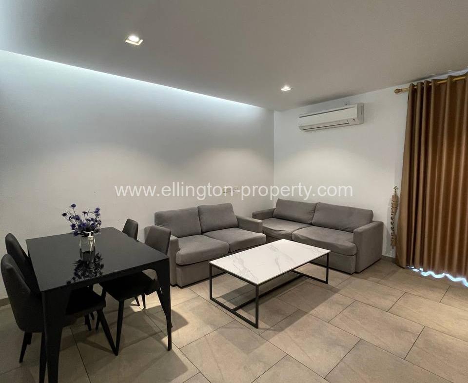 Condo For Rent Close By To Aon 3 Shopping Mall - Ellington Property