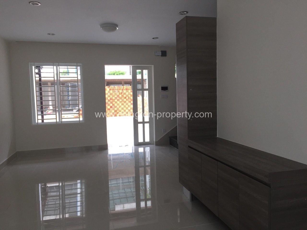 Villa For Sale In Borey Peng Huoth Boeung Snor - Ellington Property