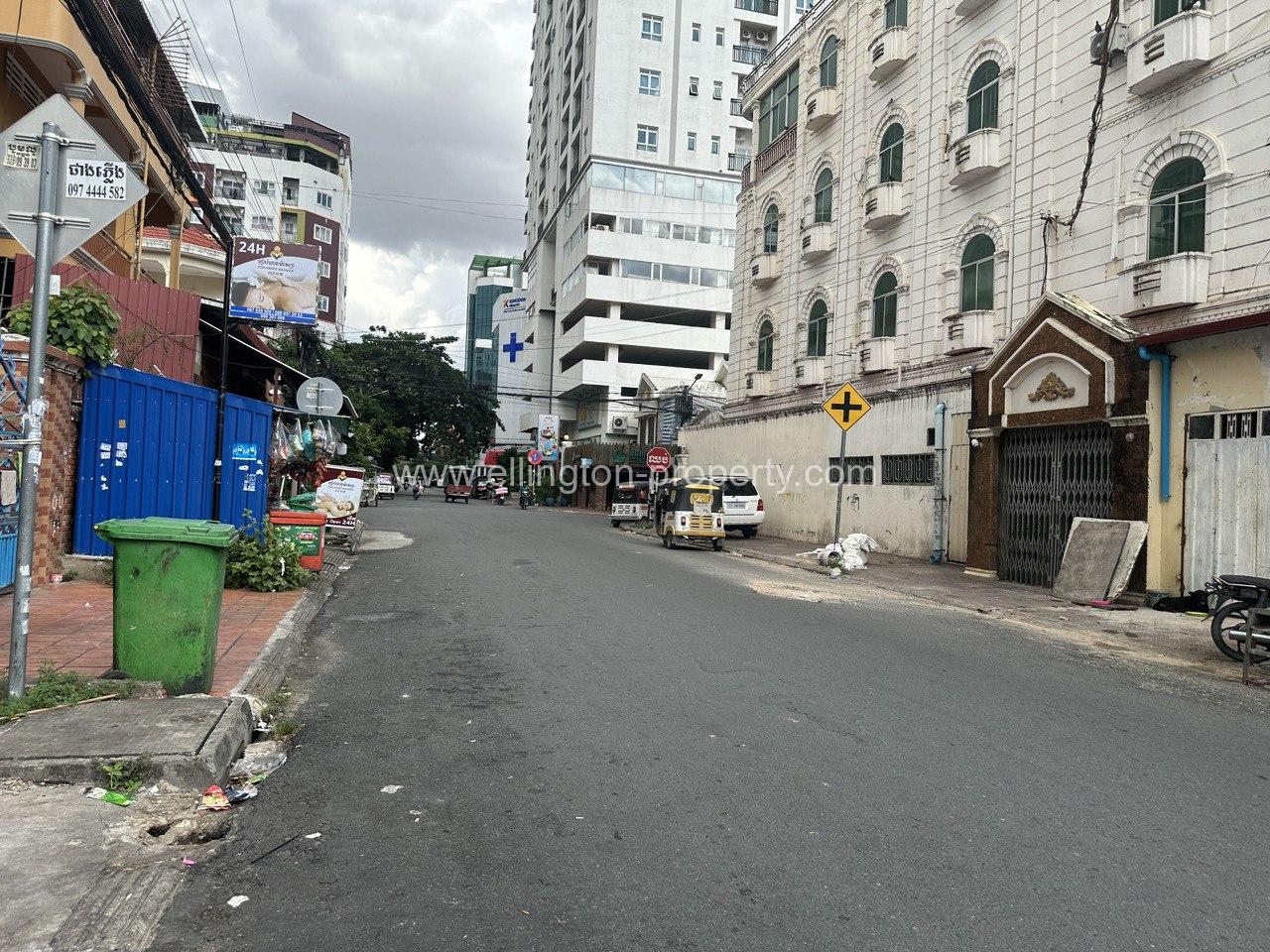 Conner Shophouse For Rent In Beong Prolit - Ellington Property