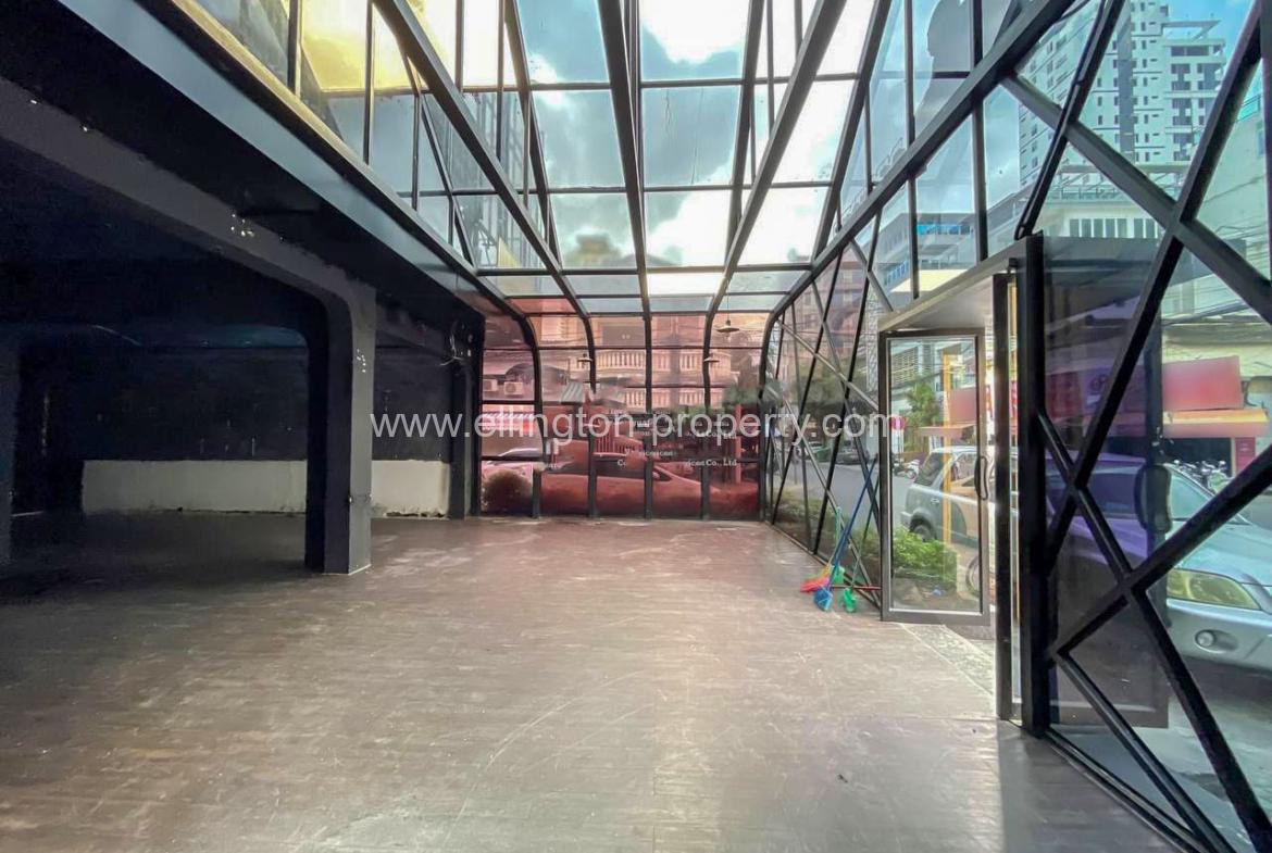 Conner Shophouse For Rent In Beong Prolit - Ellington Property