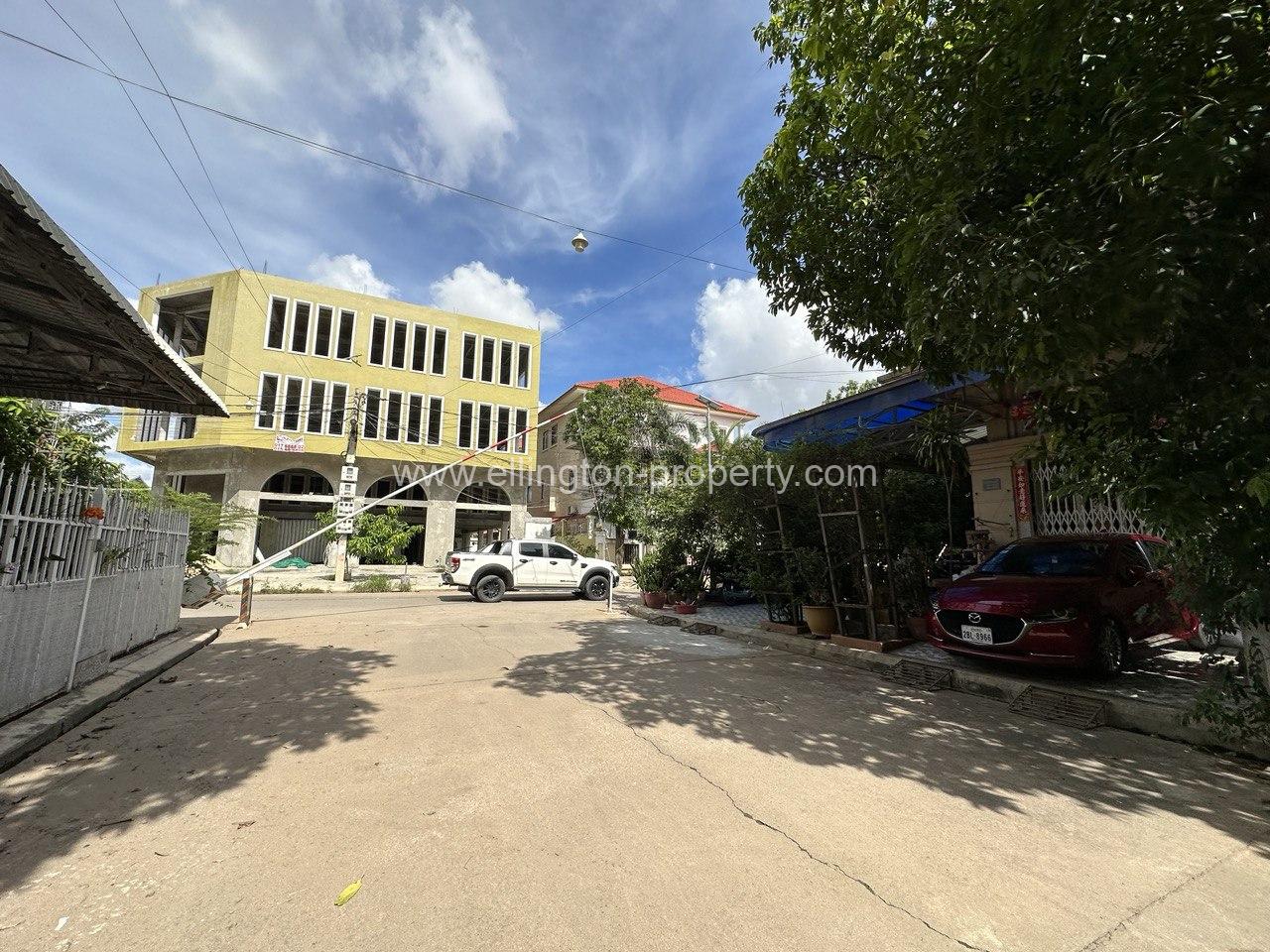 Flat House For Rent In Sen Sok Area - Ellington Property