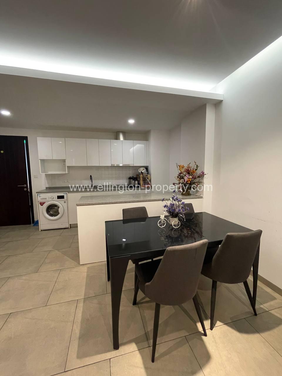 Condo For Rent Close By To Aon 3 Shopping Mall - Ellington Property