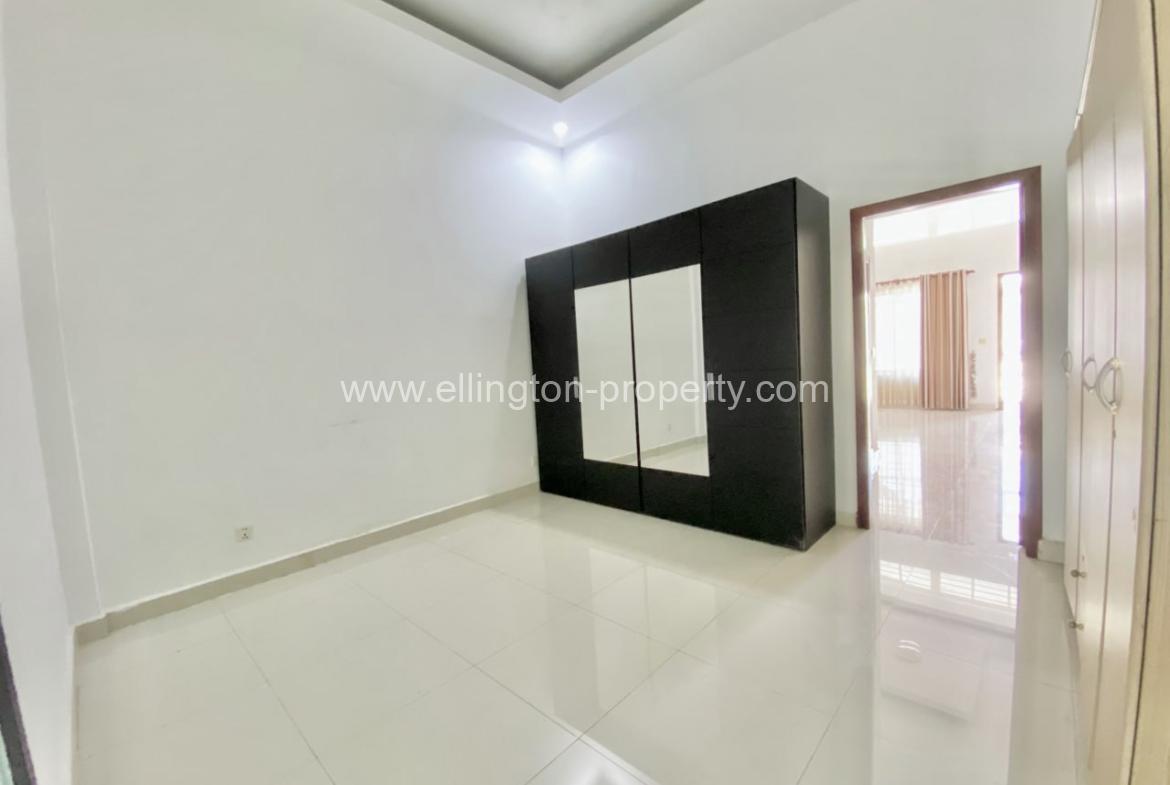 Flat House For Rent In Borey Phnom Penh - Ellington Property