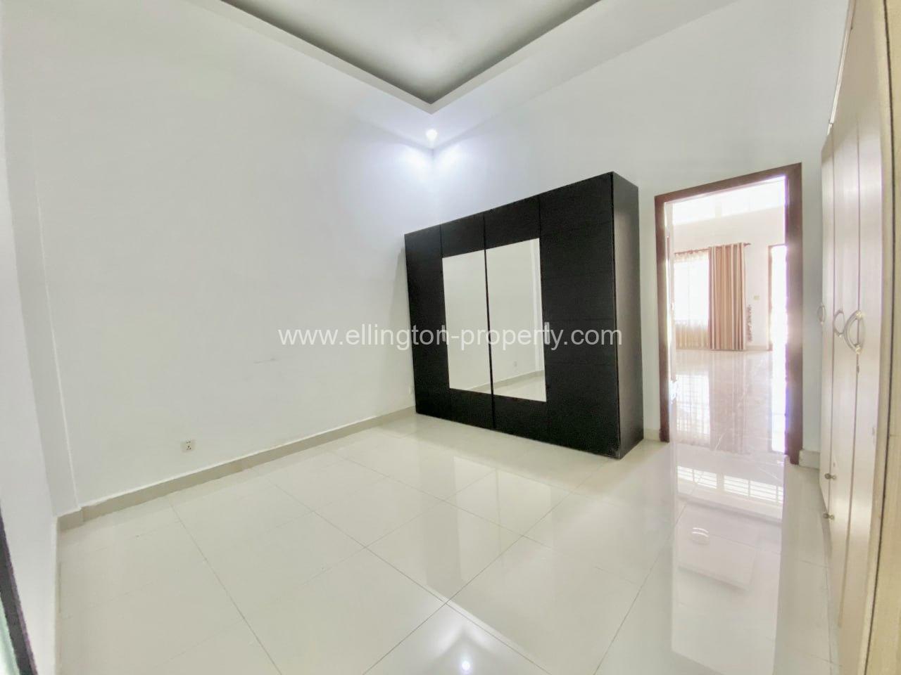 Flat House For Rent In Borey Phnom Penh - Ellington Property