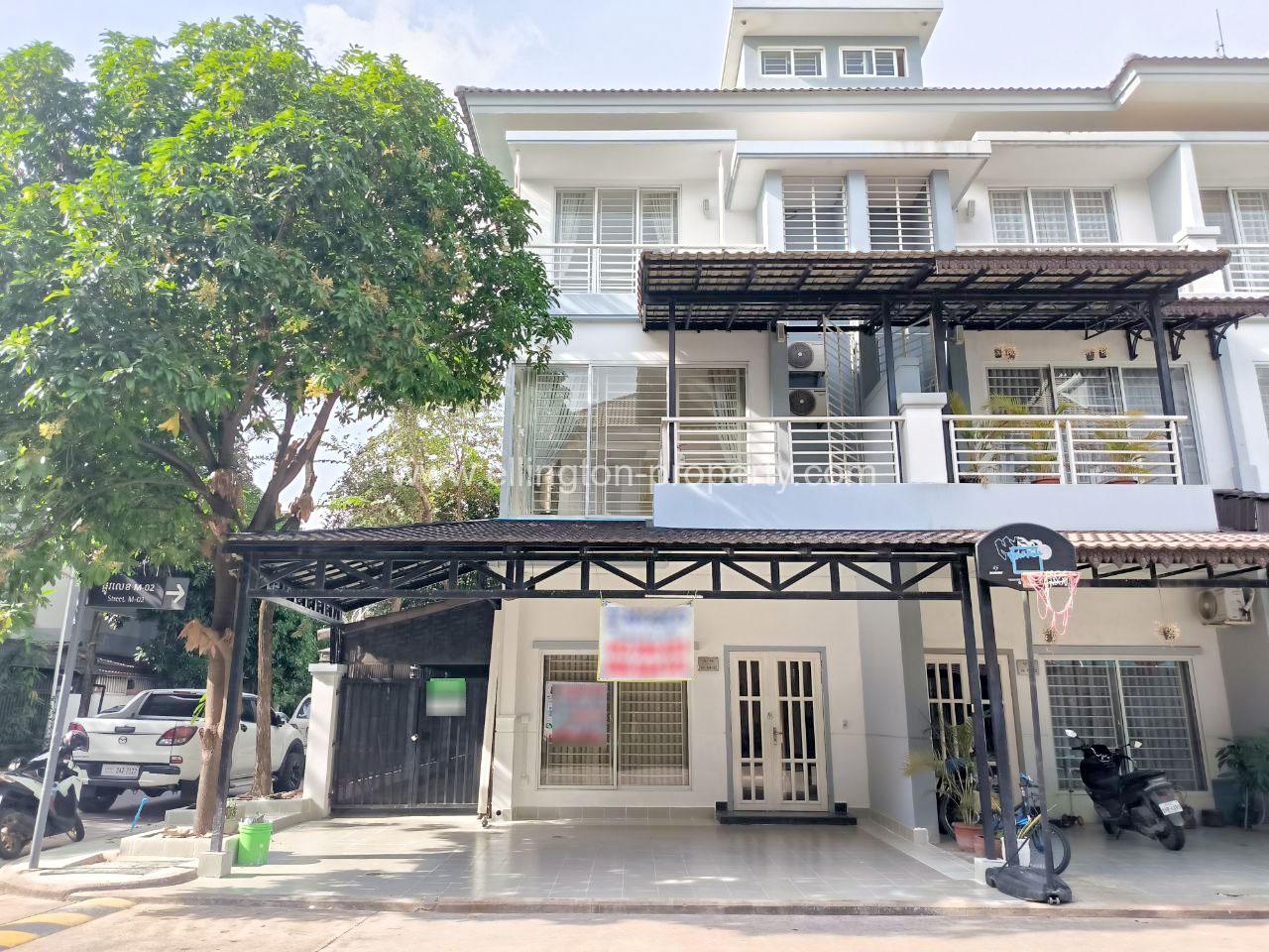 Link House For Rent In Borey Peng Houth - Ellington Property