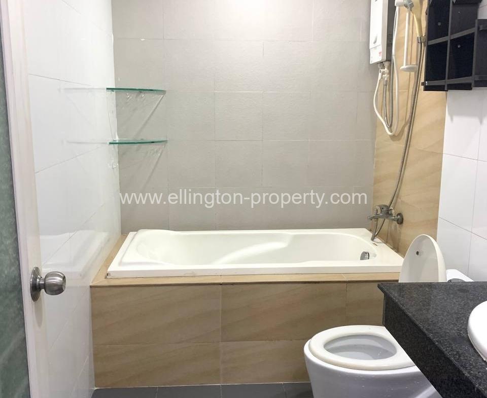 Link House For Rent In Borey Peng Houth - Ellington Property