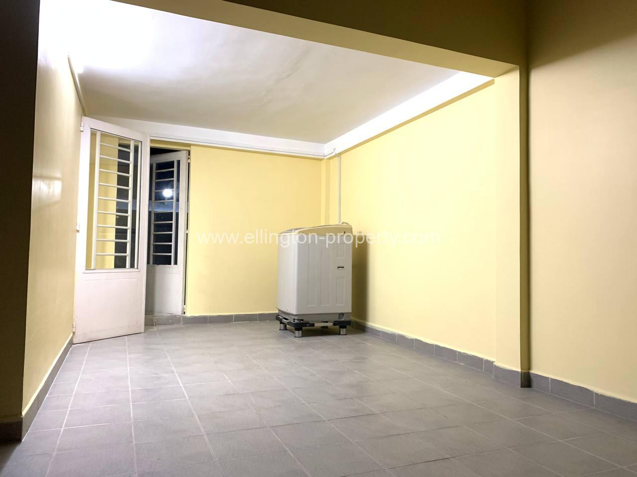 Link House For Rent In Borey Peng Houth - Ellington Property