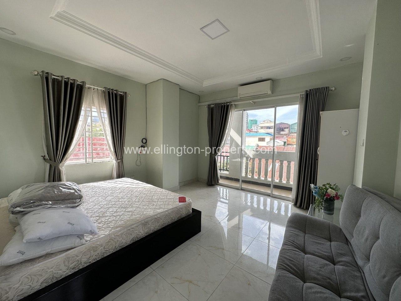 2 Bedrooms For Rent In Daun Penh Area - Ellington Property