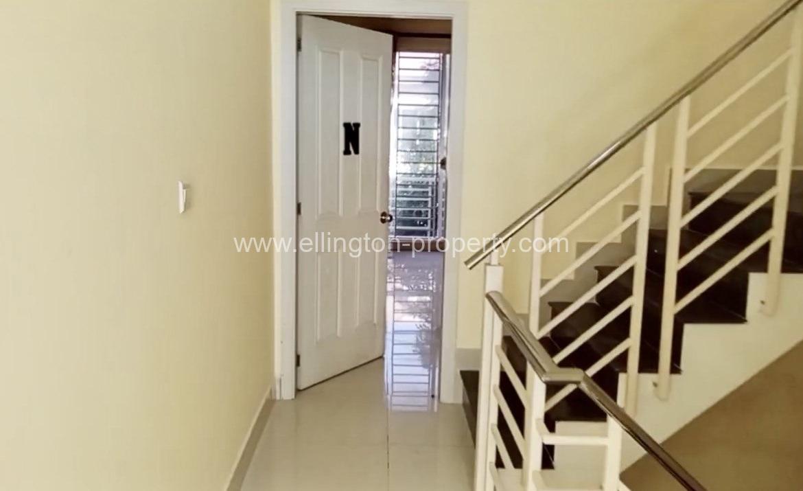 Villa For Sale In Borey Penghuoth Boeung Snor - Ellington Property