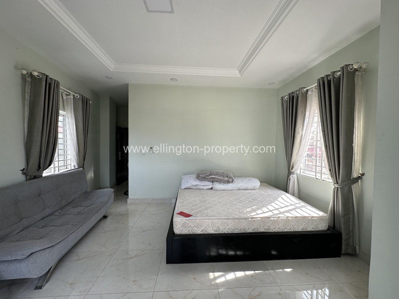 2 Bedrooms For Rent In Daun Penh Area - Ellington Property