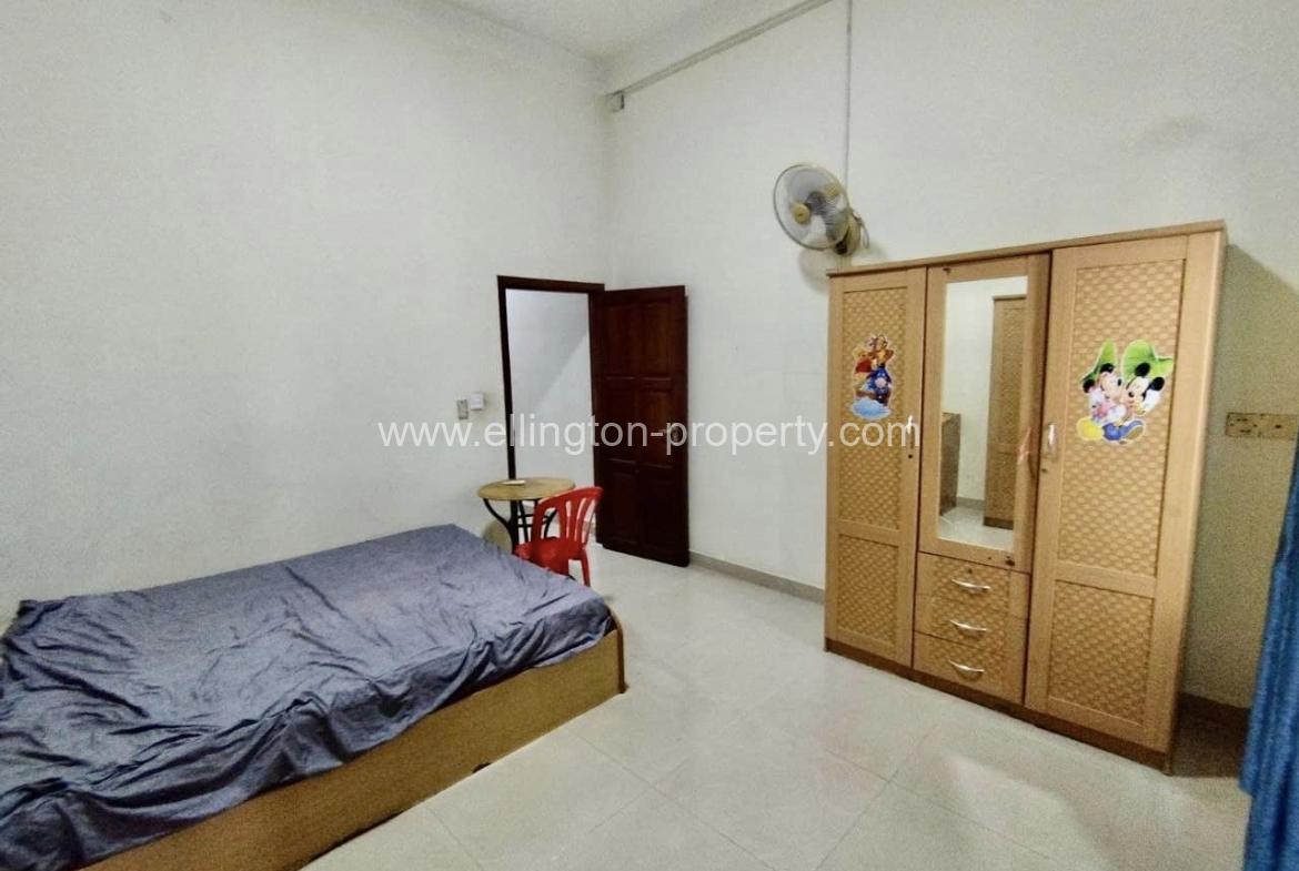 Shophouse For Rent In Chamkar Morn - Ellington Property