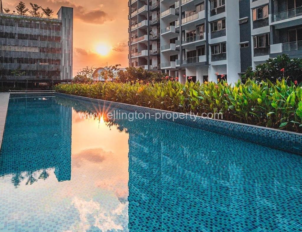 Condominium For Sale At Axis Resident - Ellington Property