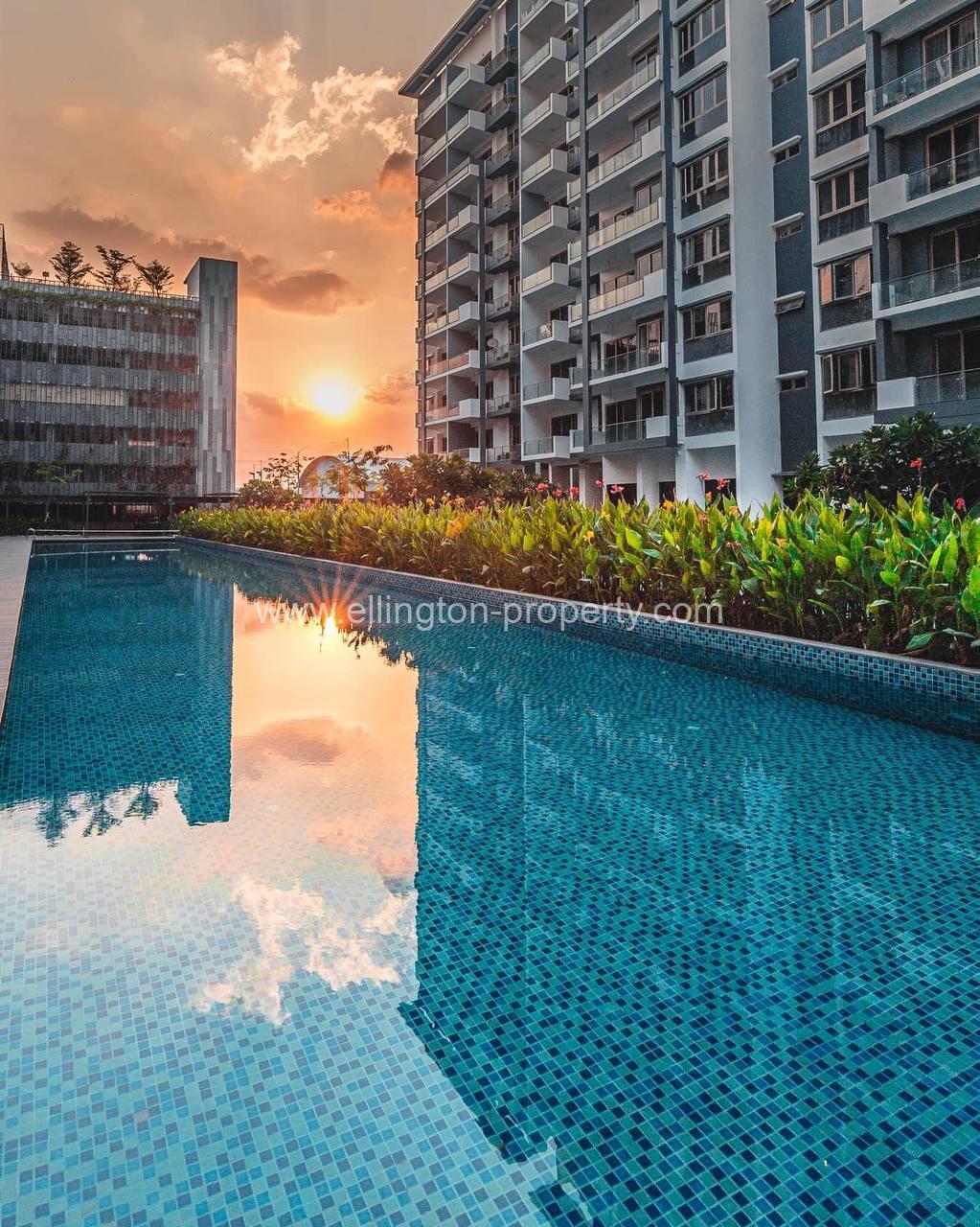 Condominium For Sale At Axis Resident - Ellington Property