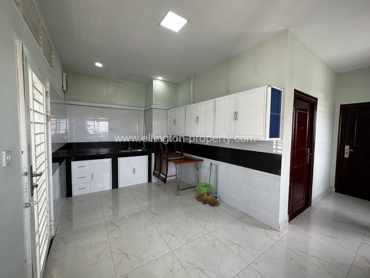 2 Bedrooms For Rent In Daun Penh Area - Ellington Property